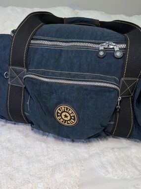 Vintage Kipling - Duffle Travel Bag, Large Blue Nylon Zip Weekender 15 x 24
